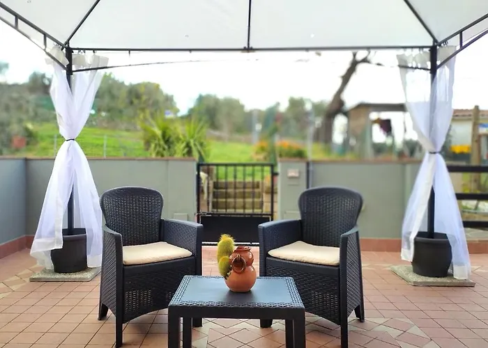 Casa Lidia 度假居 *